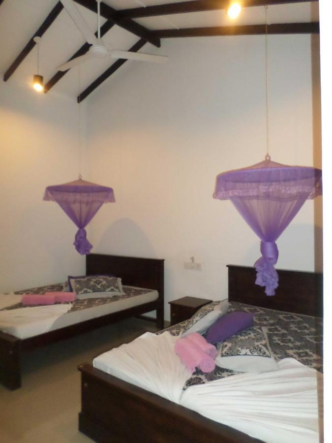Romana Rest Kataragama Exterior photo